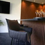 George Apartment